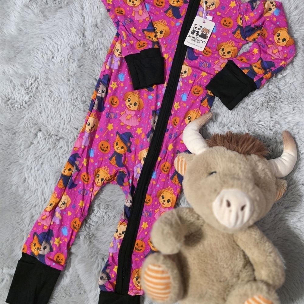 Bamboo Zippy - Bamboozled Baby Exclusive Halloween Print - Pink